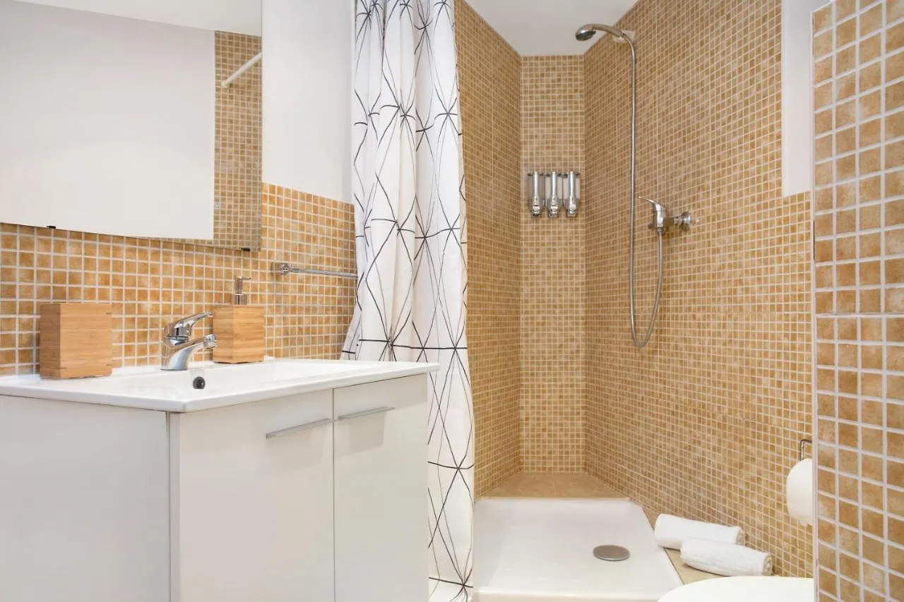 Vass Holidays Apartments バルセロナ