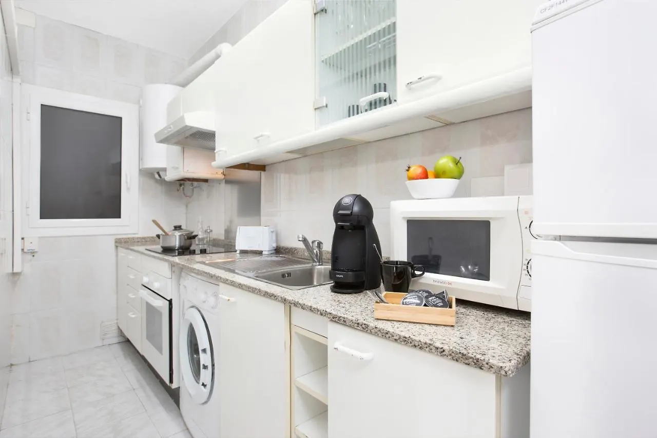 Vass Holidays Apartments バルセロナ
